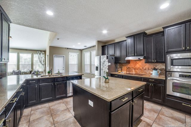 12422 Caprock Creek, San Antonio, TX 78254