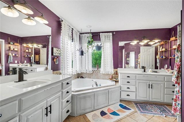 1606 Curtis Drive, Greenwood, MO 64034