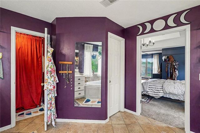 1606 Curtis Drive, Greenwood, MO 64034