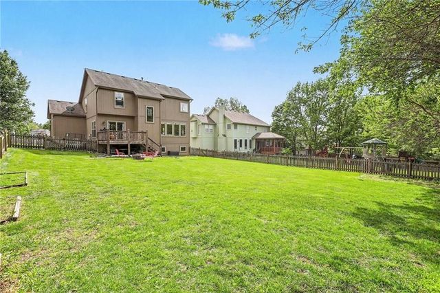 1606 Curtis Drive, Greenwood, MO 64034