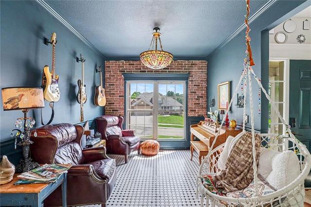 1606 Curtis Drive, Greenwood, MO 64034