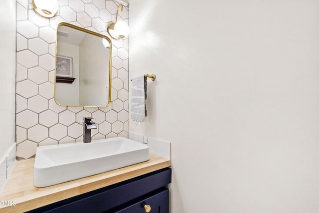 115 Inverness Court, Cary, NC 27511