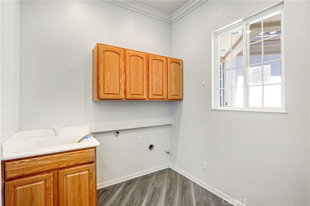 Image 6 of property listing at 2360 Wailea Beach Drive, Banning, CA 92220