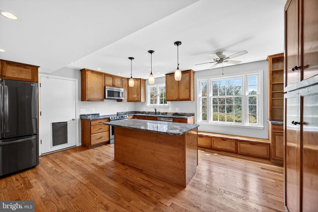 Image 15 of property listing at 19635 EAGLE MILL RD, Parkton, MD 21120