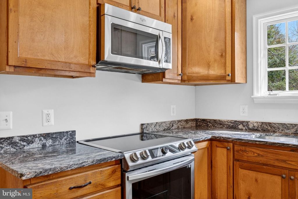 Image 18 of property listing at 19635 EAGLE MILL RD, Parkton, MD 21120