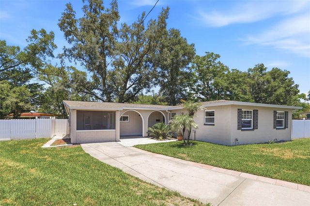 511 OXFORD COURT, Orlando, FL 32803