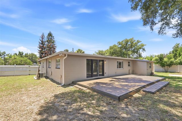 511 OXFORD COURT, Orlando, FL 32803