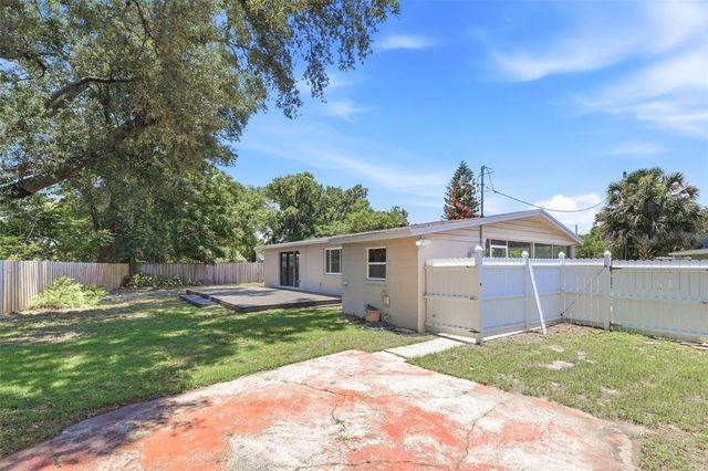 511 OXFORD COURT, Orlando, FL 32803