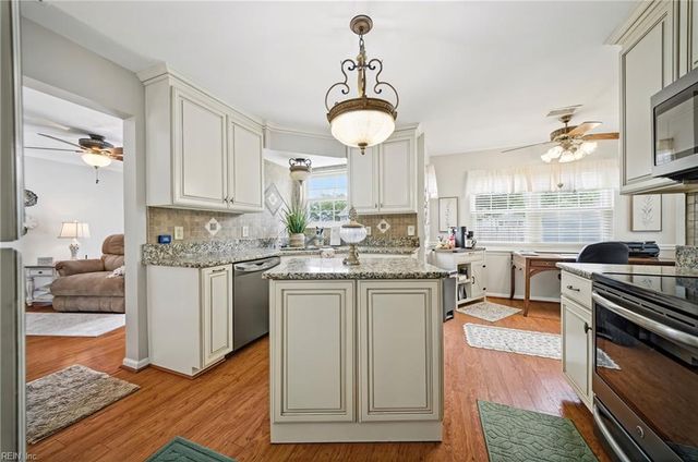 2613 Level Loop RD, Virginia Beach, VA 23456