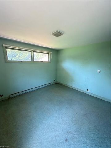 325 Bluemont Road, Mount Airy, NC 27030
