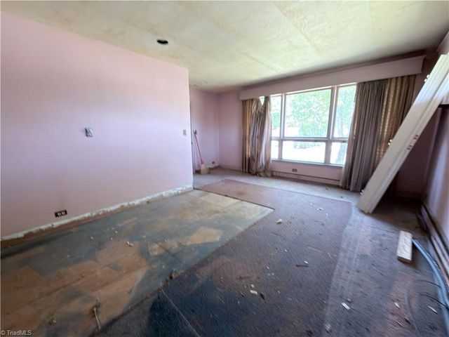 325 Bluemont Road, Mount Airy, NC 27030