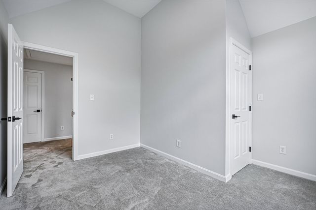 30 Clews St, Shrewsbury, MA 01545