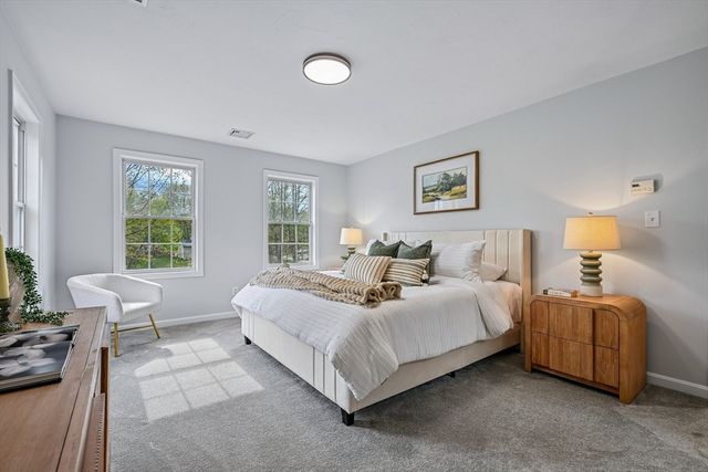 30 Clews St, Shrewsbury, MA 01545