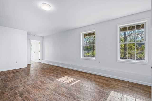 30 Clews St, Shrewsbury, MA 01545