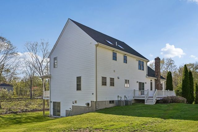 30 Clews St, Shrewsbury, MA 01545