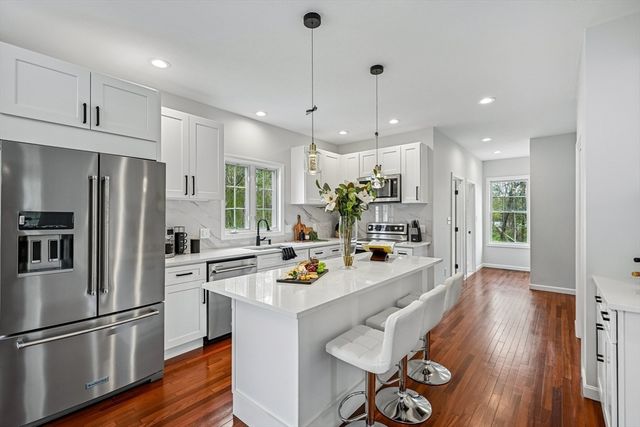 30 Clews St, Shrewsbury, MA 01545