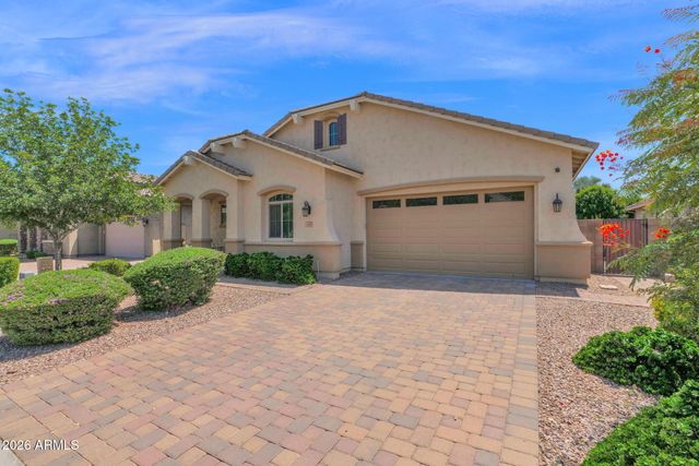 449 E LAS COLINAS Place, Chandler, AZ 85249