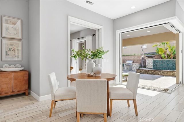 17491 Oakbluffs Lane, Huntington Beach, CA 92649