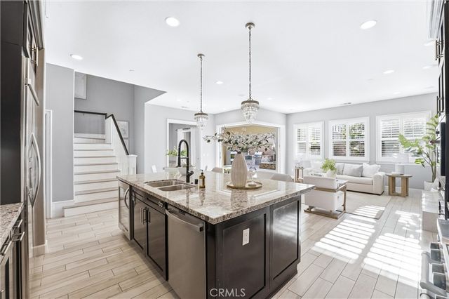 17491 Oakbluffs Lane, Huntington Beach, CA 92649
