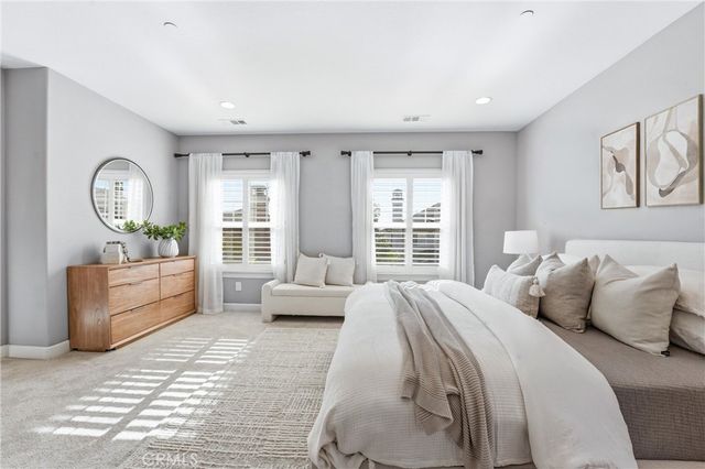 17491 Oakbluffs Lane, Huntington Beach, CA 92649