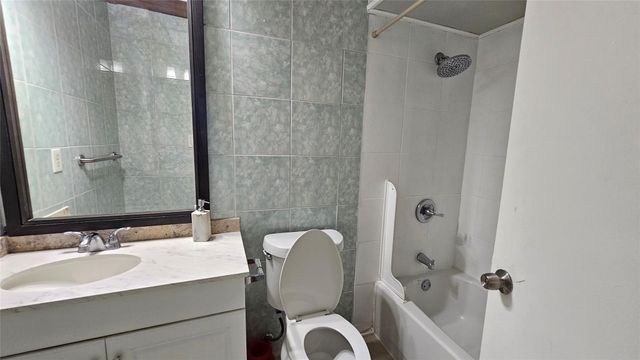 15303 Gran Vista Drive, Houston, TX 77083