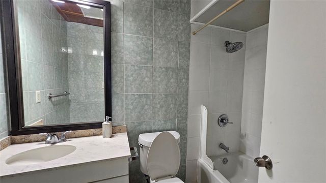 15303 Gran Vista Drive, Houston, TX 77083