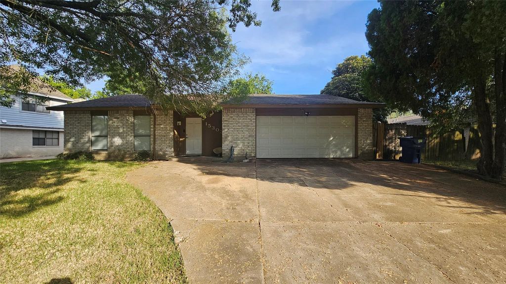 15303 Gran Vista Drive, Houston, TX 77083