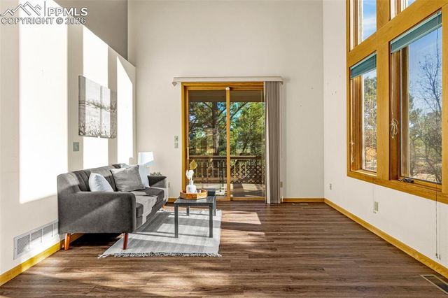 8315 Bluffview Way, Colorado Springs, CO 80919