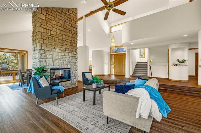 8315 Bluffview Way, Colorado Springs, CO 80919