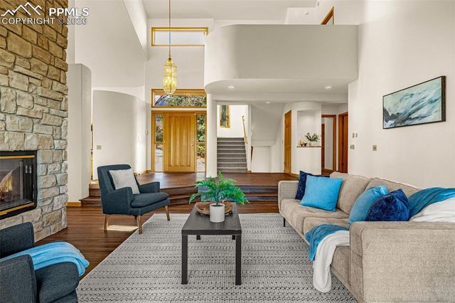 8315 Bluffview Way, Colorado Springs, CO 80919