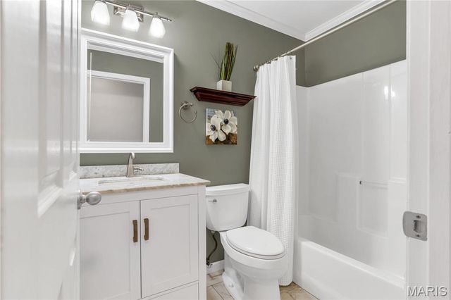 74 S Langfield Court, St Charles, MO 63304