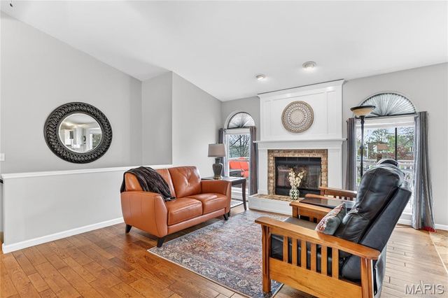 74 S Langfield Court, St Charles, MO 63304