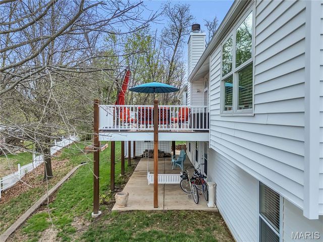 74 S Langfield Court, St Charles, MO 63304