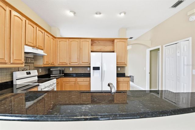 5337 OUTLOOK WAY, Zephyrhills, FL 33541