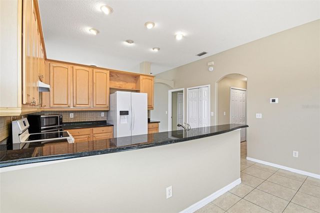 5337 OUTLOOK WAY, Zephyrhills, FL 33541