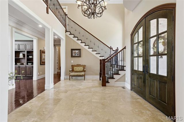 11701 Lakeshore Drive, Creve Coeur, MO 63141