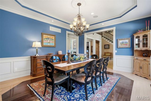 11701 Lakeshore Drive, Creve Coeur, MO 63141