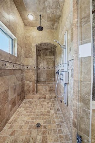 11701 Lakeshore Drive, Creve Coeur, MO 63141