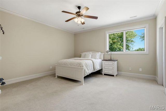 11701 Lakeshore Drive, Creve Coeur, MO 63141