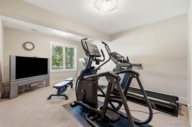 11701 Lakeshore Drive, Creve Coeur, MO 63141