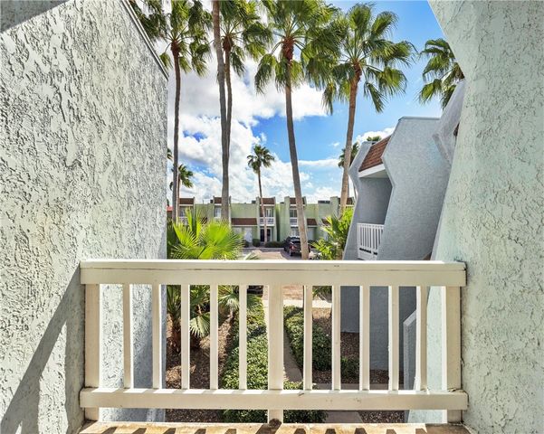 4141 Whiteley Drive Unit 405, Corpus Christi, TX 78418