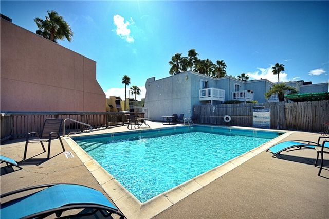 4141 Whiteley Drive Unit 405, Corpus Christi, TX 78418