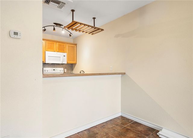 4141 Whiteley Drive Unit 405, Corpus Christi, TX 78418
