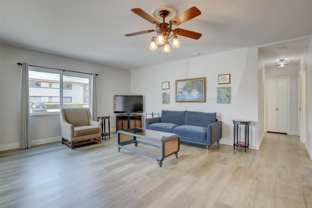 1450 N Riverside Drive 101, Pompano Beach, FL 33062