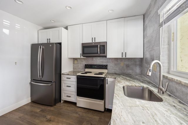 1450 N Riverside Drive 101, Pompano Beach, FL 33062