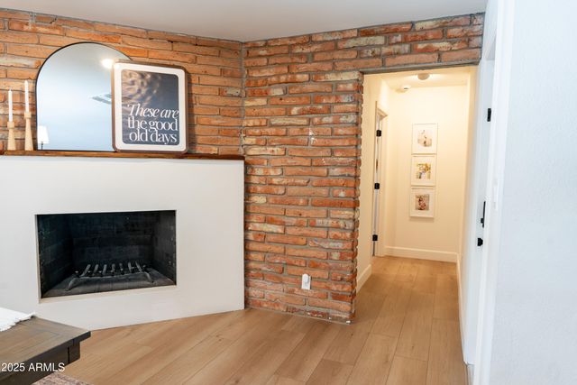 1021 E PALMAIRE Avenue, Phoenix, AZ 85020