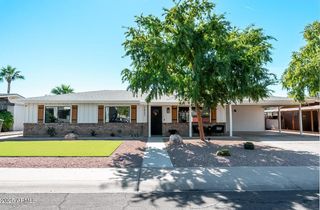 1021 E PALMAIRE Avenue, Phoenix, AZ 85020