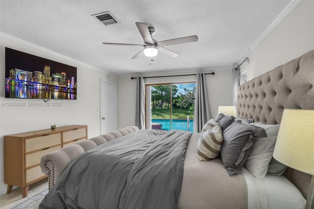 3671 NW 98th Ter, Coral Springs, FL 33065