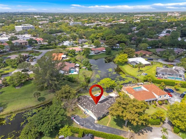 3671 NW 98th Ter, Coral Springs, FL 33065
