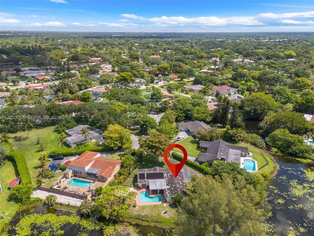 3671 NW 98th Ter, Coral Springs, FL 33065